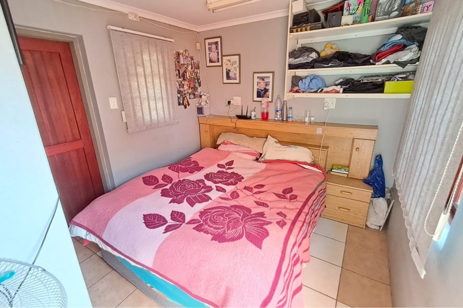 2 Bedroom Property for Sale in Die Hoewes Gauteng