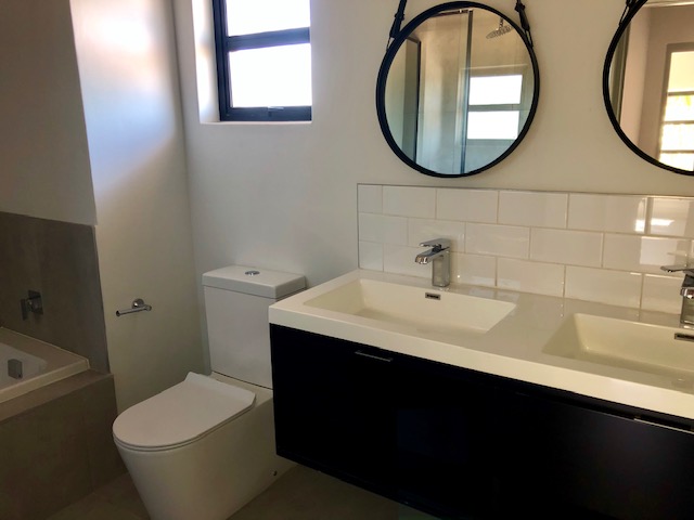 To Let 1 Bedroom Property for Rent in Melrose Gauteng