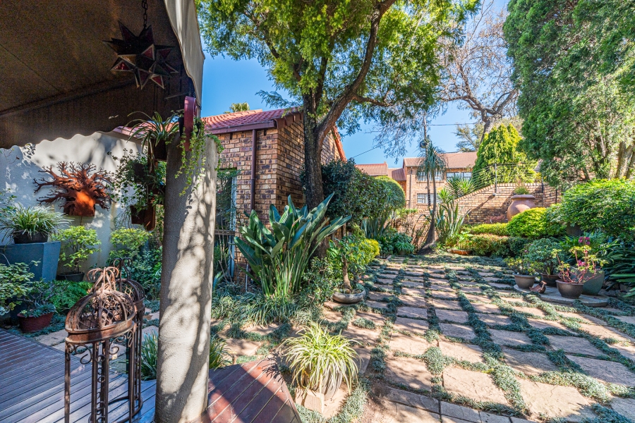 3 Bedroom Property for Sale in Roodepoort Gauteng