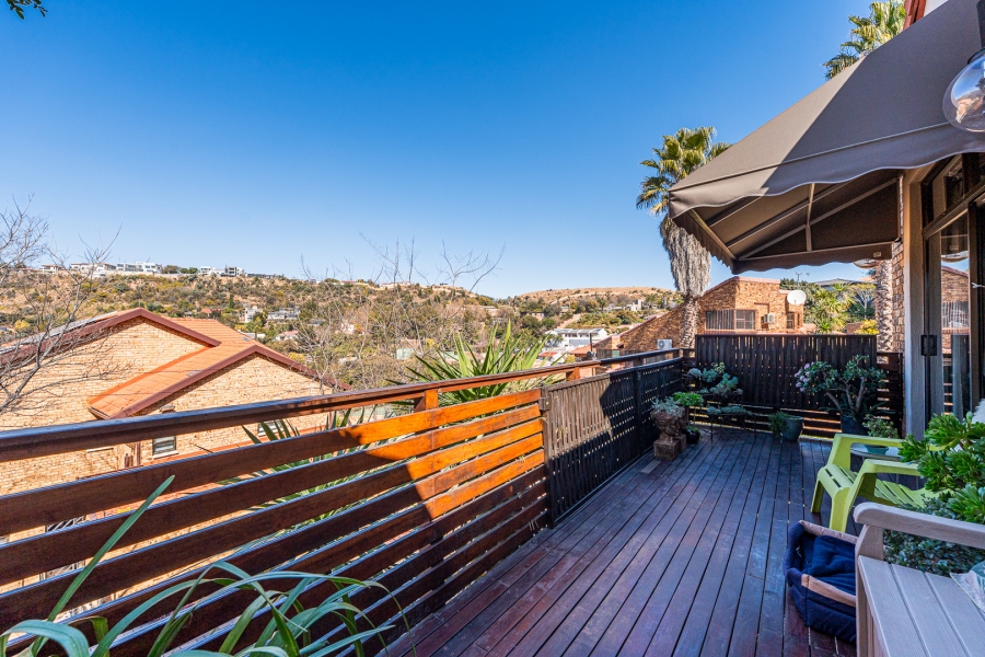 3 Bedroom Property for Sale in Roodepoort Gauteng