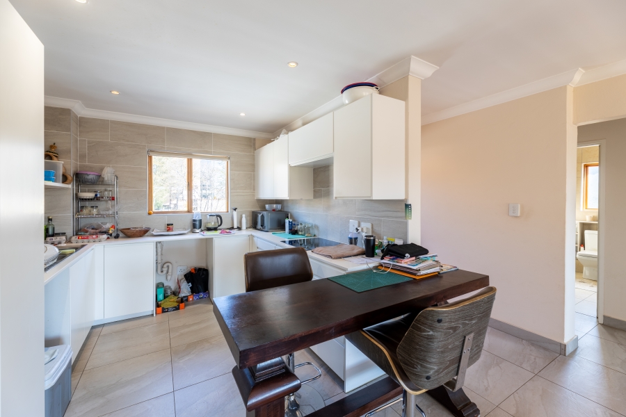 2 Bedroom Property for Sale in Lonehill Gauteng