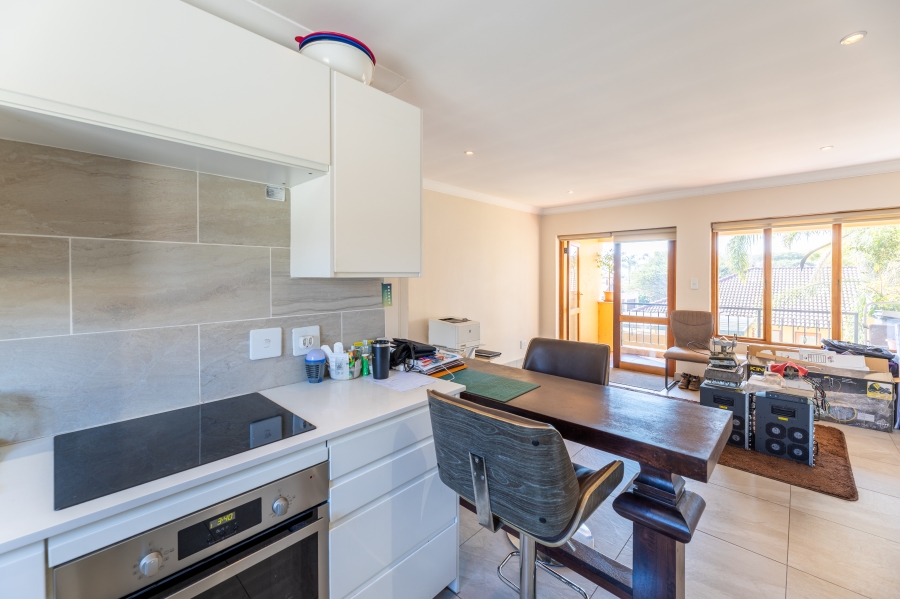 2 Bedroom Property for Sale in Lonehill Gauteng