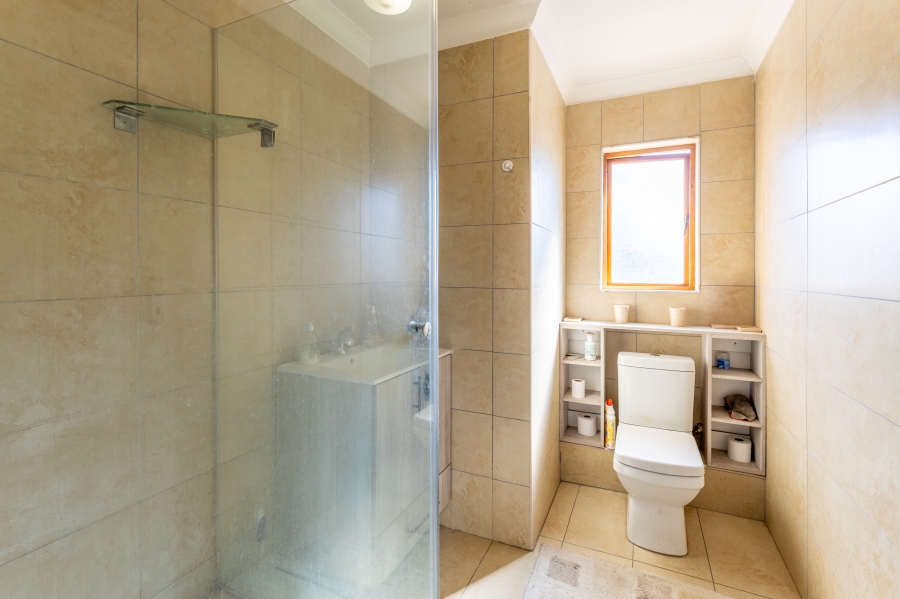 2 Bedroom Property for Sale in Lonehill Gauteng