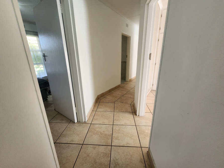 5 Bedroom Property for Sale in Van Riebeeck Park Gauteng