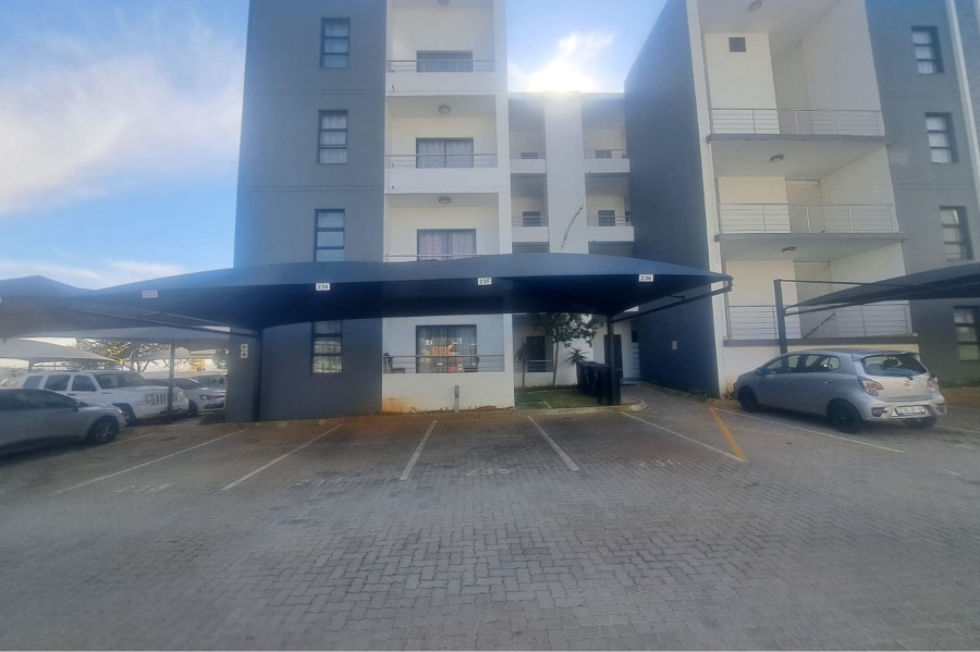 3 Bedroom Property for Sale in Carlswald Gauteng