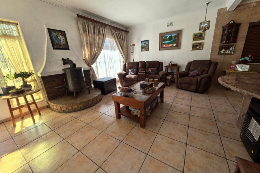 3 Bedroom Property for Sale in Marlands Gauteng