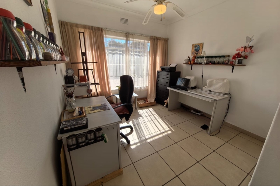 3 Bedroom Property for Sale in Marlands Gauteng