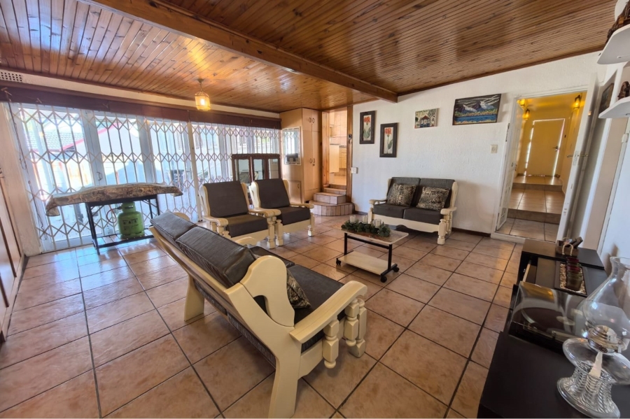 3 Bedroom Property for Sale in Marlands Gauteng