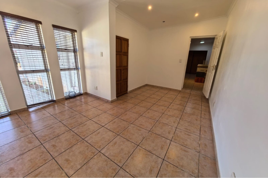 3 Bedroom Property for Sale in Marlands Gauteng