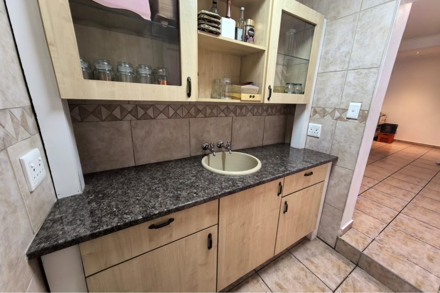 3 Bedroom Property for Sale in Marlands Gauteng