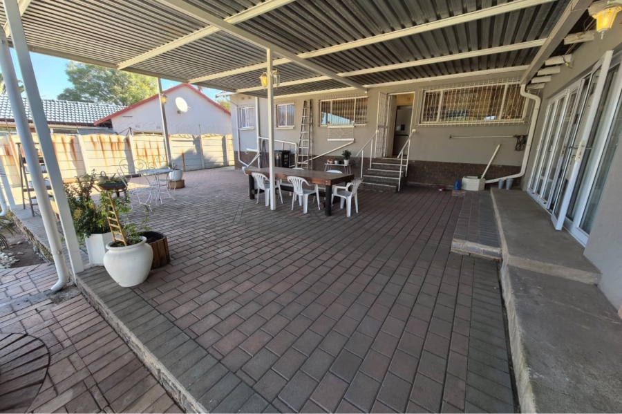 3 Bedroom Property for Sale in Marlands Gauteng