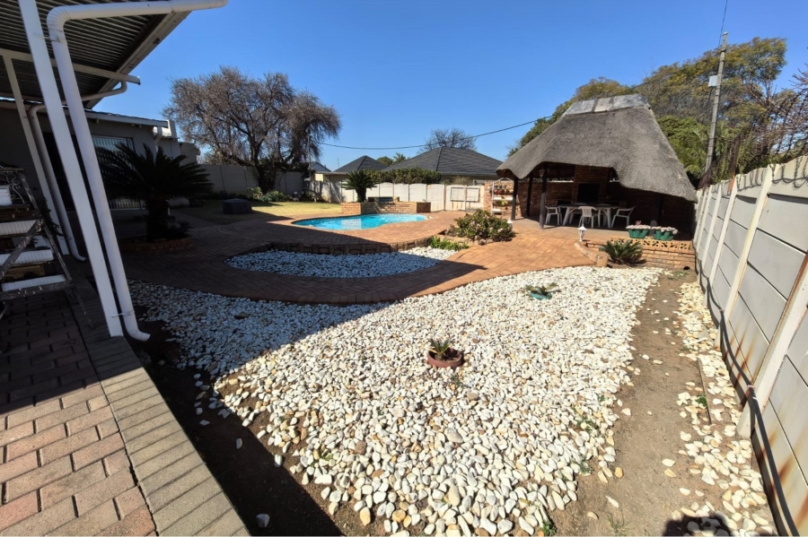 3 Bedroom Property for Sale in Marlands Gauteng