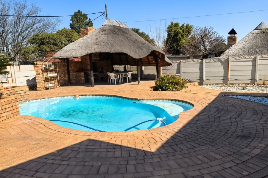 3 Bedroom Property for Sale in Marlands Gauteng