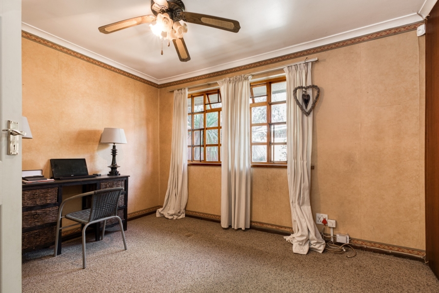4 Bedroom Property for Sale in Douglasdale Gauteng