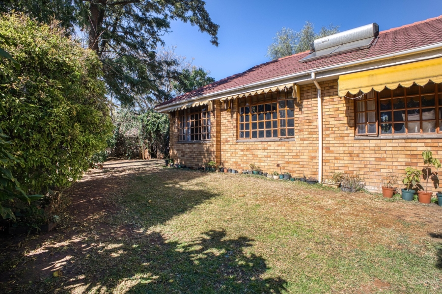 4 Bedroom Property for Sale in Douglasdale Gauteng