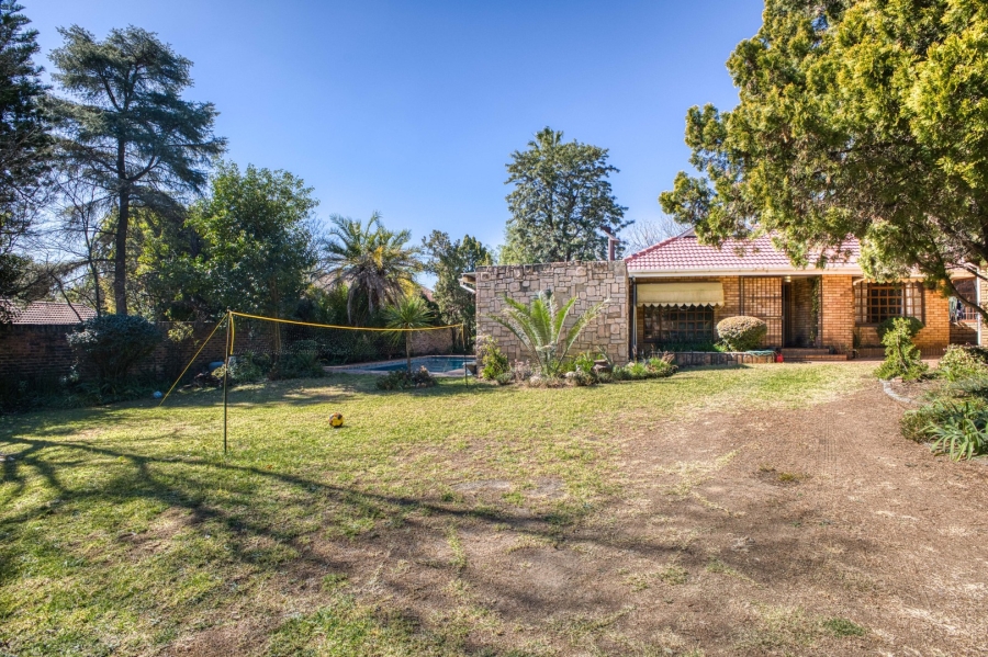 4 Bedroom Property for Sale in Douglasdale Gauteng