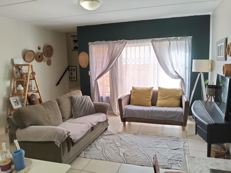 2 Bedroom Property for Sale in Tijger Valley Gauteng
