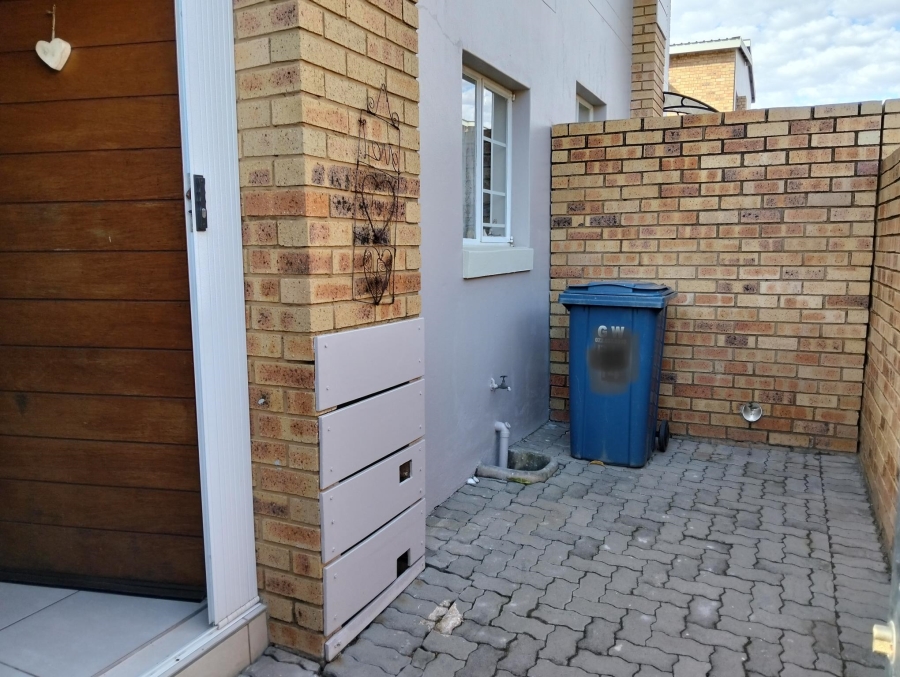 2 Bedroom Property for Sale in Tijger Valley Gauteng