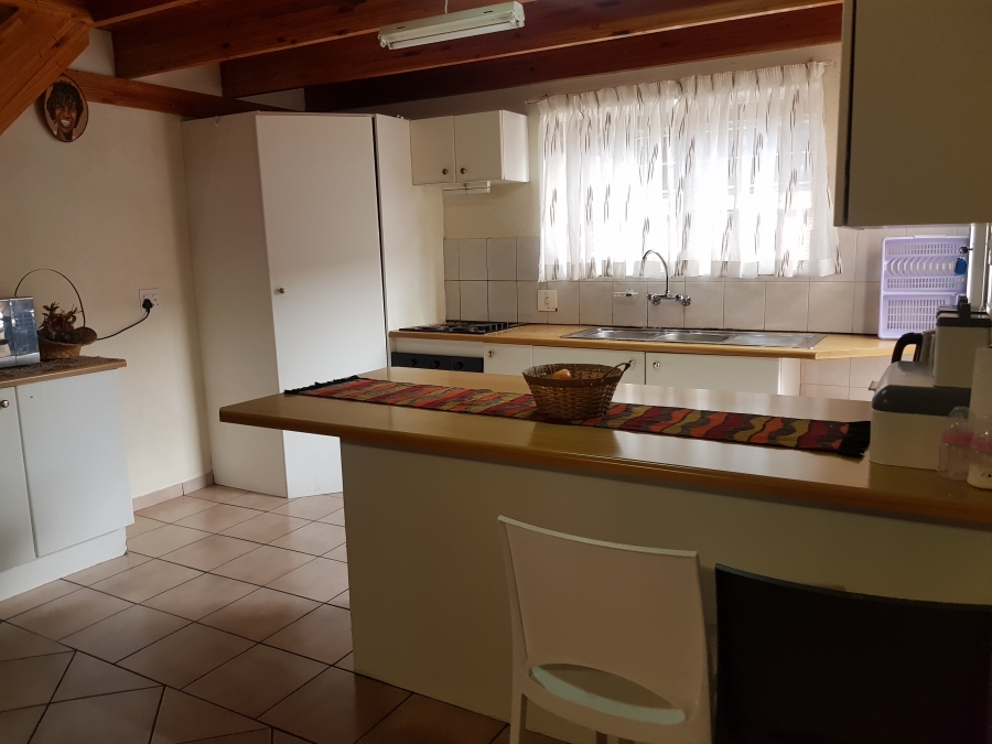 To Let 4 Bedroom Property for Rent in Weltevreden Park Gauteng