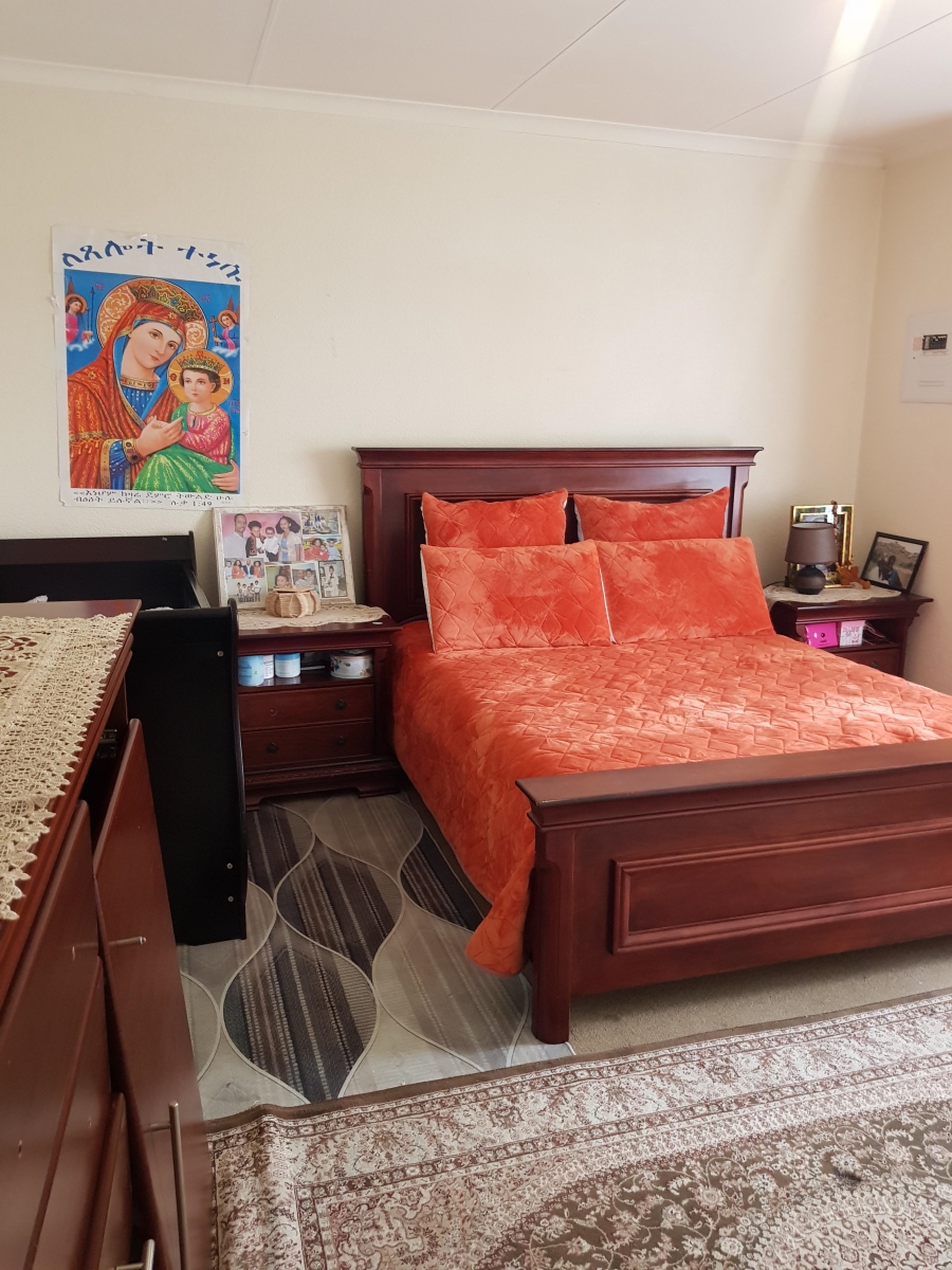 To Let 4 Bedroom Property for Rent in Weltevreden Park Gauteng