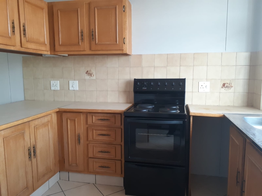 To Let 2 Bedroom Property for Rent in Wonderboom South Gauteng