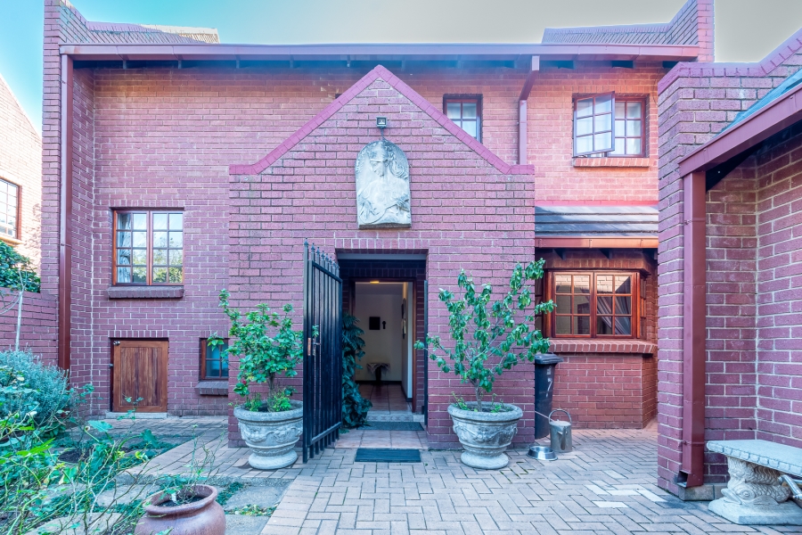 4 Bedroom Property for Sale in Lynnwood Glen Gauteng