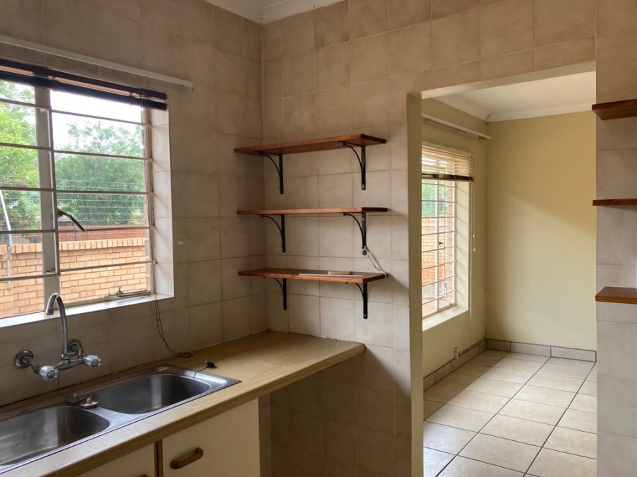 To Let 3 Bedroom Property for Rent in La Montagne Gauteng