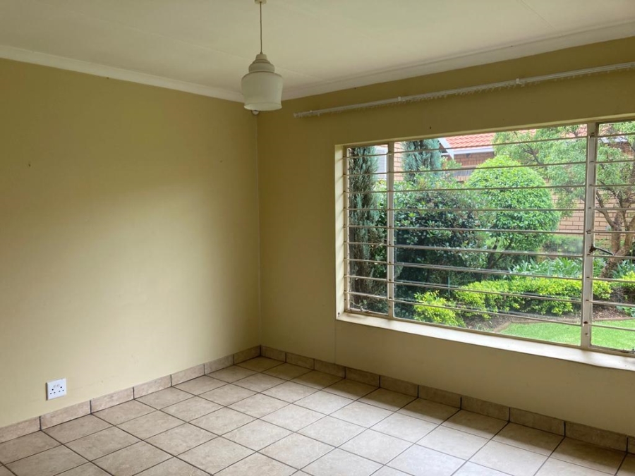 To Let 3 Bedroom Property for Rent in La Montagne Gauteng