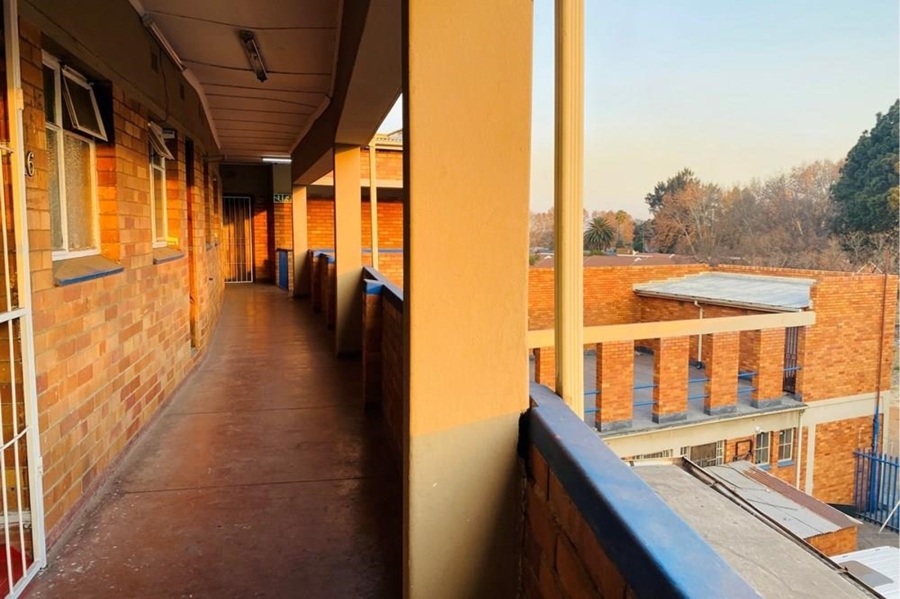 2 Bedroom Property for Sale in Vanderbijlpark CE Gauteng