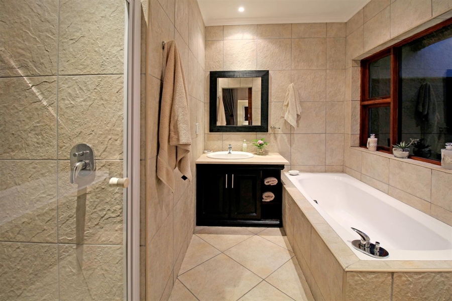 4 Bedroom Property for Sale in Bryanston Gauteng