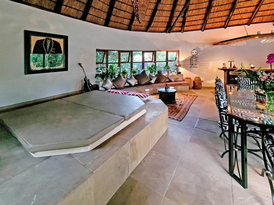 4 Bedroom Property for Sale in Bryanston Gauteng