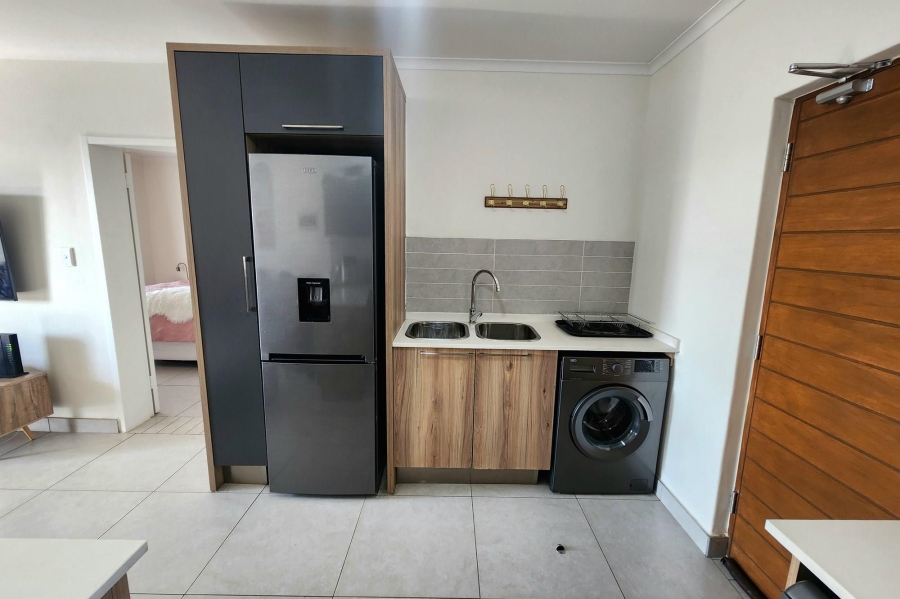 To Let 1 Bedroom Property for Rent in Louwlardia Gauteng