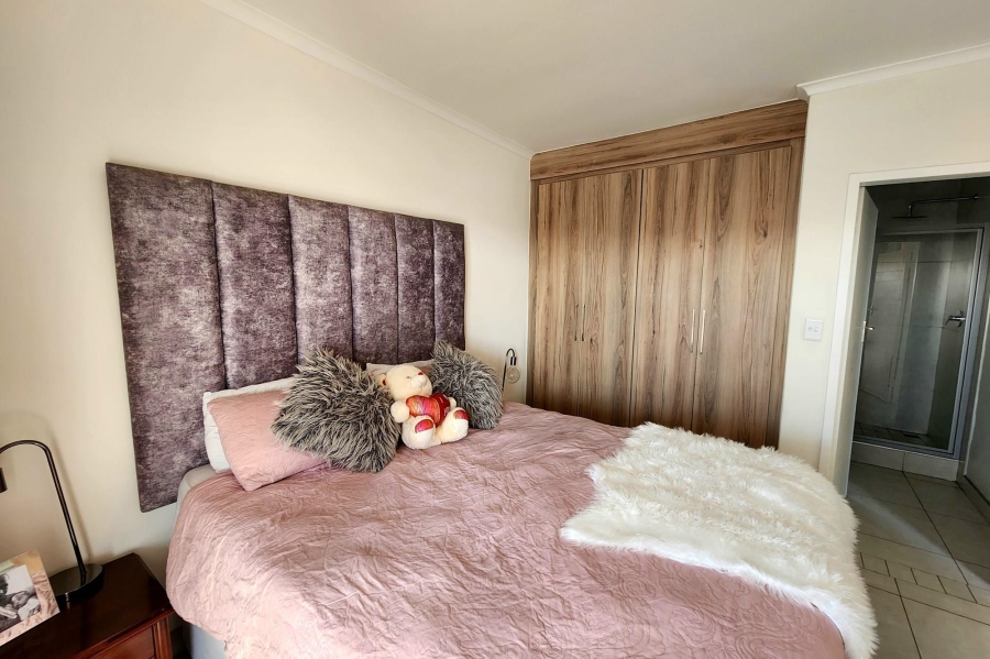 To Let 1 Bedroom Property for Rent in Louwlardia Gauteng