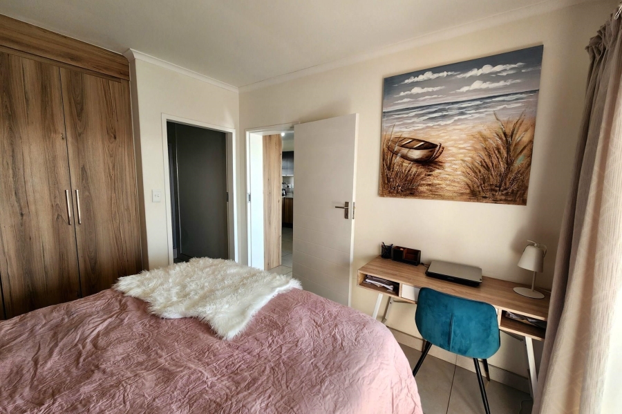 To Let 1 Bedroom Property for Rent in Louwlardia Gauteng