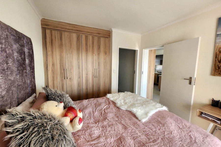 To Let 1 Bedroom Property for Rent in Louwlardia Gauteng
