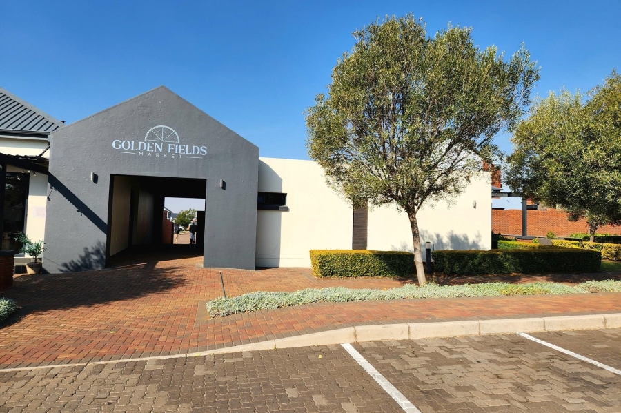 To Let 1 Bedroom Property for Rent in Louwlardia Gauteng