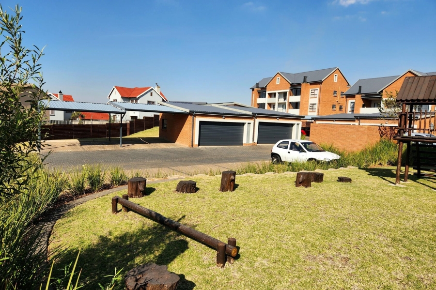 To Let 1 Bedroom Property for Rent in Louwlardia Gauteng