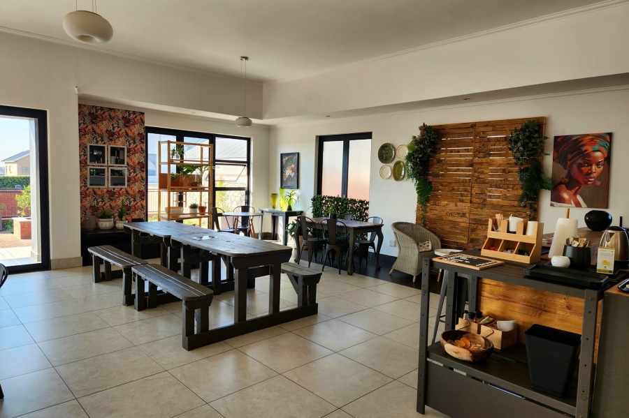 To Let 1 Bedroom Property for Rent in Louwlardia Gauteng