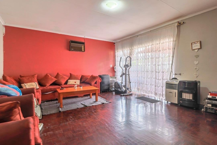 3 Bedroom Property for Sale in Kibler Park Gauteng