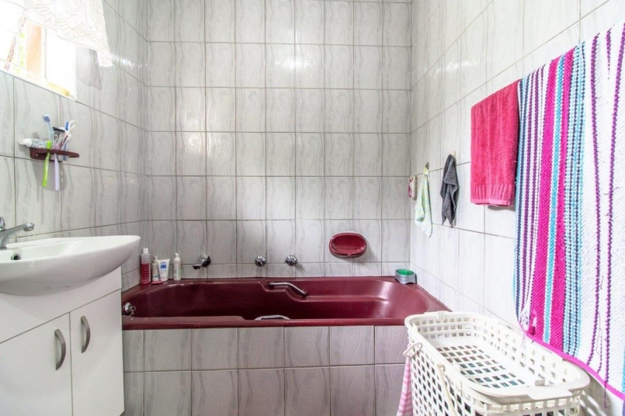3 Bedroom Property for Sale in Kibler Park Gauteng