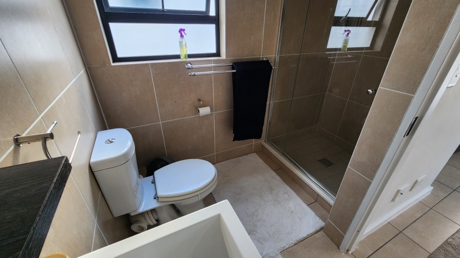 To Let 2 Bedroom Property for Rent in Greenstone Hill Gauteng