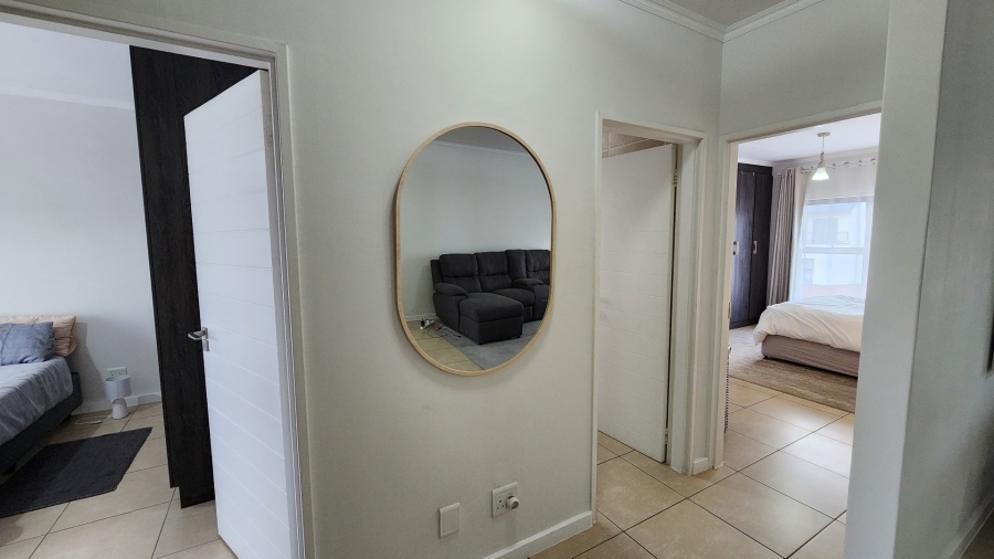 To Let 2 Bedroom Property for Rent in Greenstone Hill Gauteng
