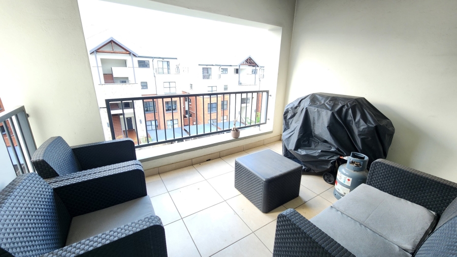 To Let 2 Bedroom Property for Rent in Greenstone Hill Gauteng