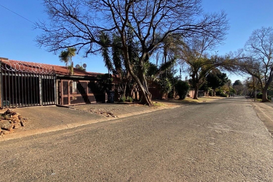 2 Bedroom Property for Sale in Windsor Gauteng