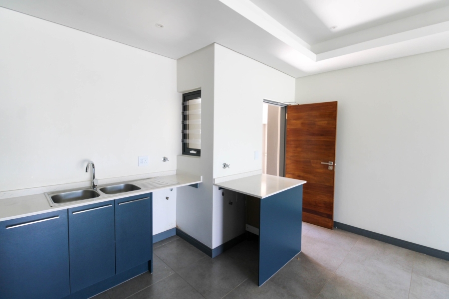 2 Bedroom Property for Sale in Bryanston Gauteng