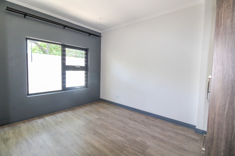 2 Bedroom Property for Sale in Bryanston Gauteng