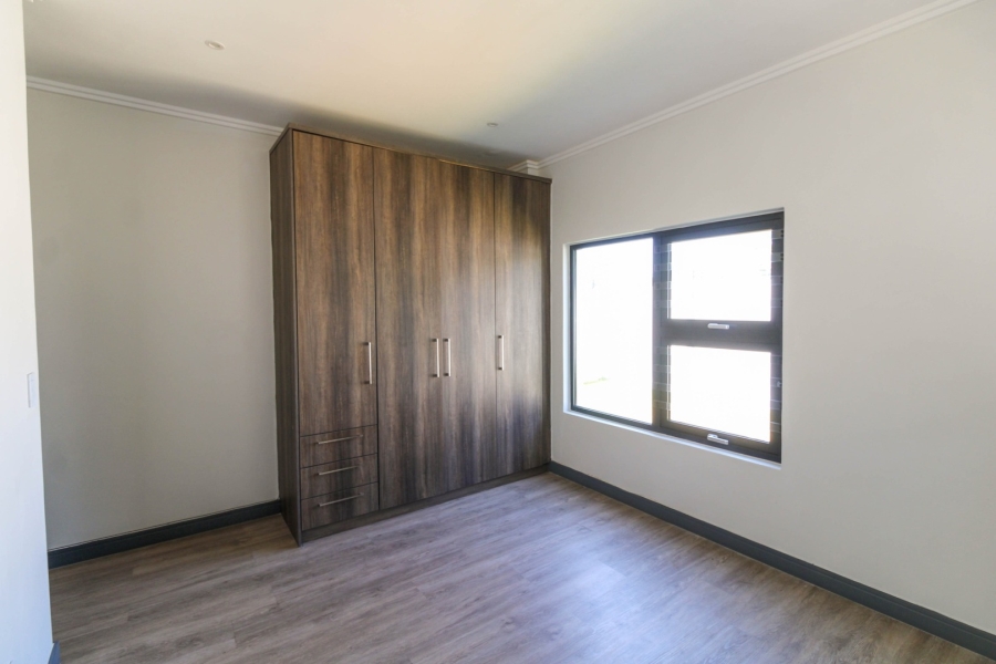 2 Bedroom Property for Sale in Bryanston Gauteng
