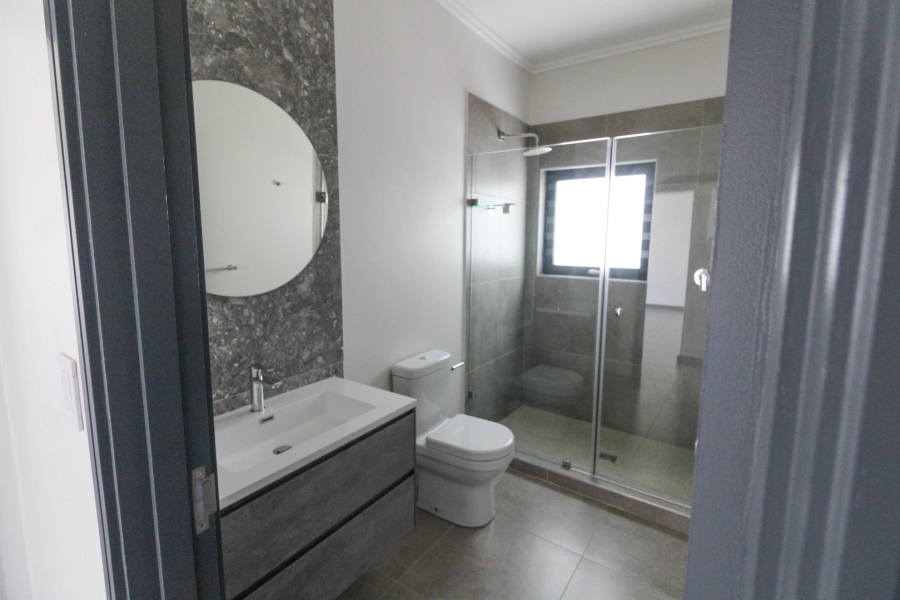 2 Bedroom Property for Sale in Bryanston Gauteng