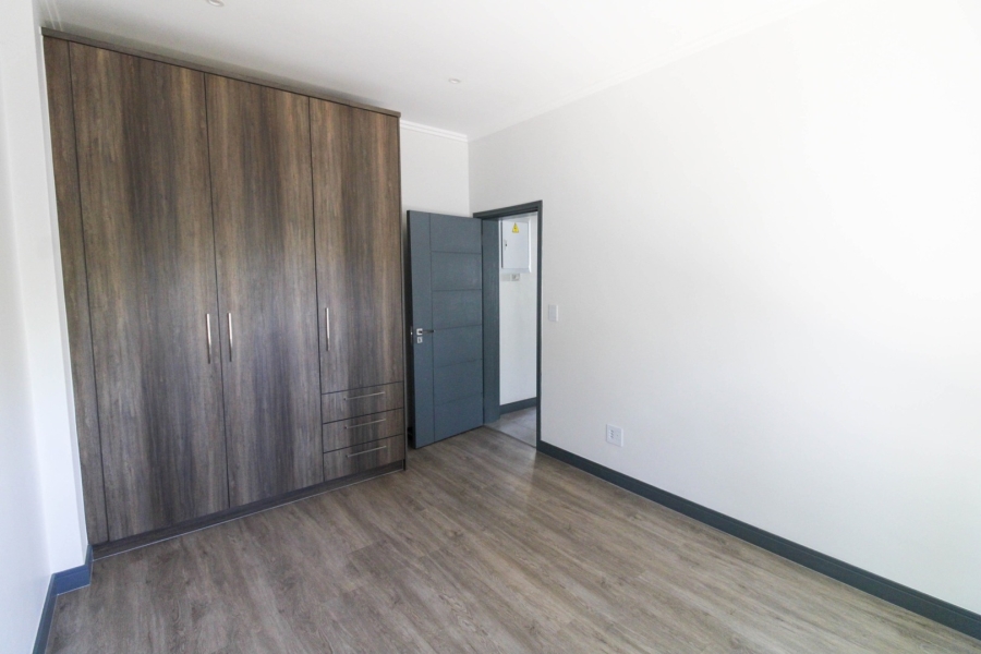 2 Bedroom Property for Sale in Bryanston Gauteng