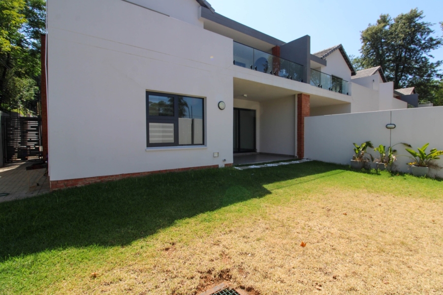 2 Bedroom Property for Sale in Bryanston Gauteng